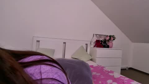 GabiCarter online show from 01/31/25, 09:05