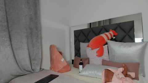 Snapshot of gabi_gonzales chatting on 03/11/25, 04:54 Instagram soygabi g online show from 03/11/25, 04:54