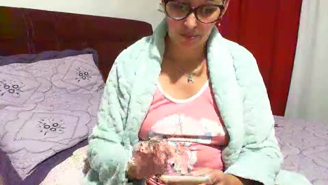 gaby  layla online show from 10/22/25, 10:31