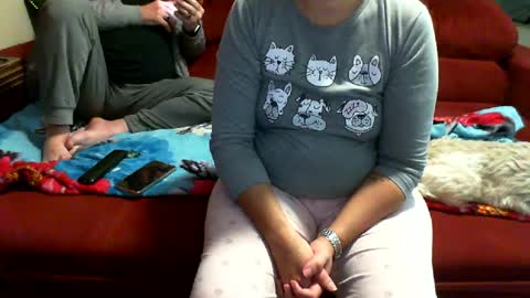 Snapshot of gabibrasil chatting on 06/18/26, 11:09 gaby layla online show from 06/18/26, 11:09