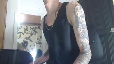 Gabo online show from 12/23/25, 06:11