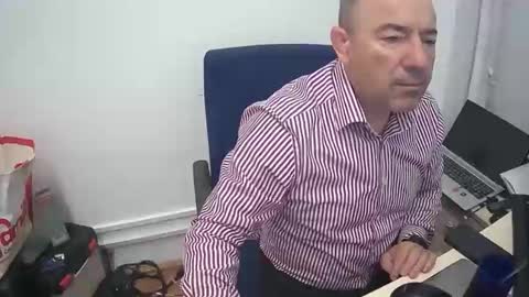 gabriel9_2003 online show from 04/07/26, 07:31