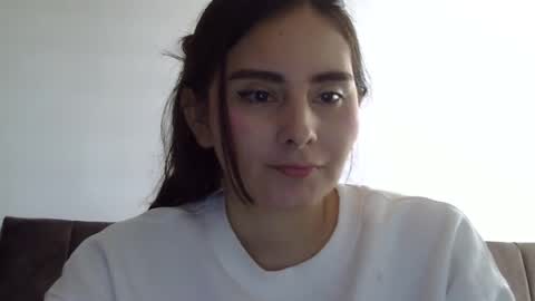 Gabriela Miller online show from 10/07/25, 04:04