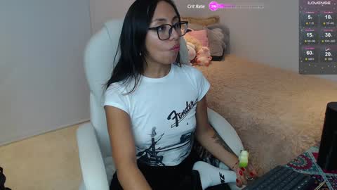 Snapshot of gabriela_morales01 chatting on 01/06/25, 12:16 .  online show from 01/06/25, 12:16