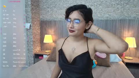 Snapshot of gabriela_vargas chatting on 05/02/26, 10:26 Gabriela Vargas online show from 05/02/26, 10:26
