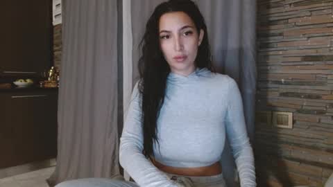 Snapshot of gabrielaaxxx chatting on 02/12/25, 07:35 i love to squirt online show from 02/12/25, 07:35