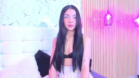 Gabriela Evans MS online show from 01/13/25, 03:23