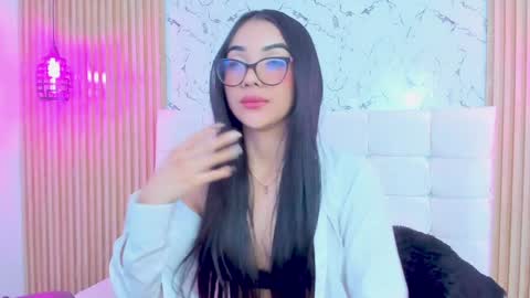 Gabriela Evans MS online show from 01/18/25, 05:10