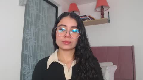 GabrielaRossa online show from 03/05/25, 12:22