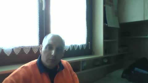 Gabriele online show from 10/26/25, 12:55