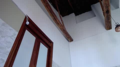 gabriella online show from 09/29/25, 12:32