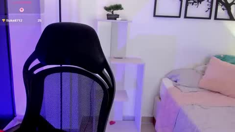 Gabriella online show from 03/10/25, 09:29