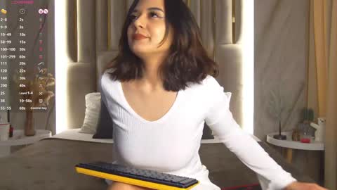 Snapshot of gabriella_wils chatting on 05/02/26, 07:02 Gabriella online show from 05/02/26, 07:02