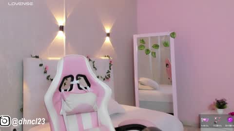 Gabriella online show from 01/21/25, 08:54