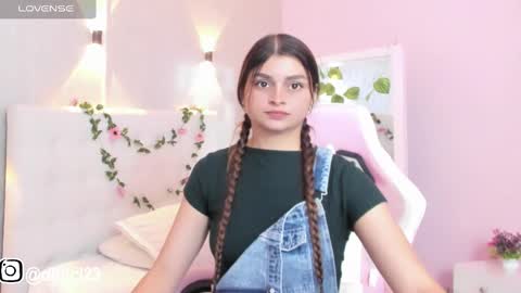 Gabriella online show from 03/05/25, 10:21