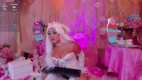 Gabriella Lee online show from 10/30/25, 06:48