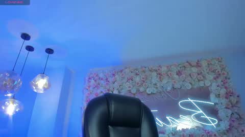 Snapshot of gabriellalee_ chatting on 05/02/26, 03:33 Gabriella Lee online show from 05/02/26, 03:33