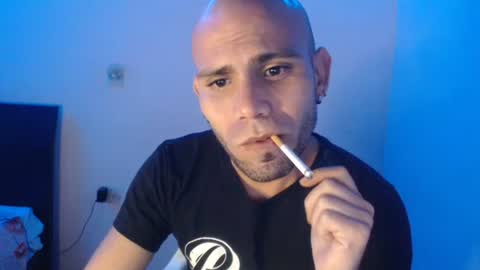 Snapshot of gabrielle_ramirez chatting on 12/19/24, 09:06 Gabriel online show from 12/19/24, 09:06