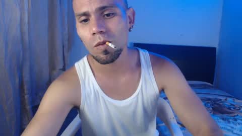 Snapshot of gabrielle_ramirez chatting on 01/21/25, 09:04 Gabriel online show from 01/21/25, 09:04