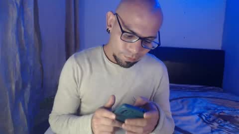 Snapshot of gabrielle_ramirez chatting on 01/26/25, 01:31 Gabriel online show from 01/26/25, 01:31