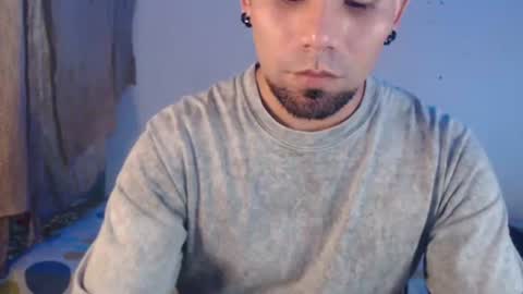 Gabriel online show from 11/28/25, 11:07