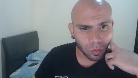 Gabriel online show from 05/18/26, 03:57