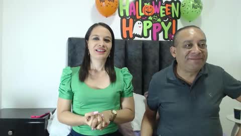 Snapshot of gabrielyabigail chatting on 10/24/25, 04:03 gabrielyabigail online show from 10/24/25, 04:03