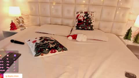 Gaby Blaze online show from 12/23/24, 11:49