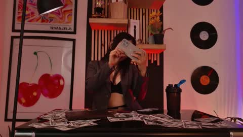 Gaby  online show from 11/05/25, 02:17