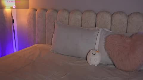 Aleja  online show from 02/12/25, 11:29