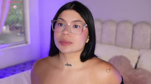 Aleja  online show from 03/07/26, 12:02