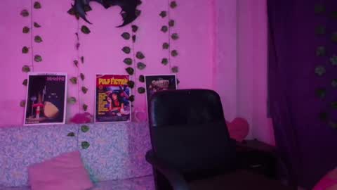 Gaby online show from 01/15/25, 01:34