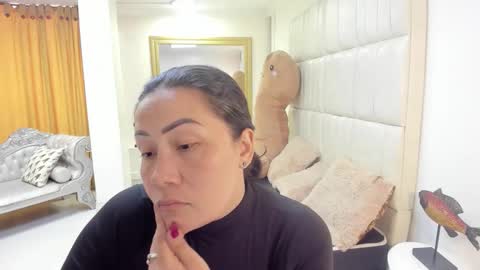 gabriela online show from 02/25/26, 05:33