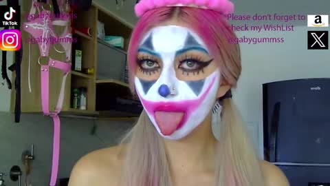 gabygumms online show from 10/03/25, 01:08