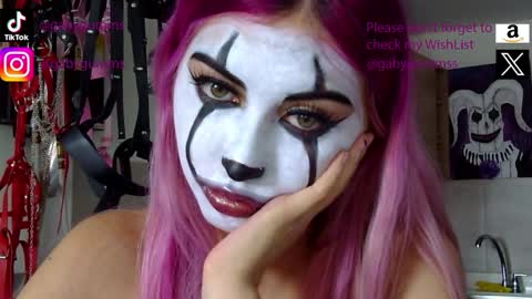 gabygumms online show from 10/15/25, 01:11