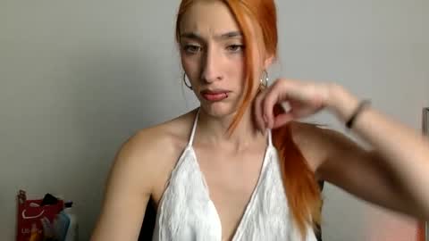 Snapshot of gabykovalenko chatting on 09/12/25, 02:44 Gaby online show from 09/12/25, 02:44