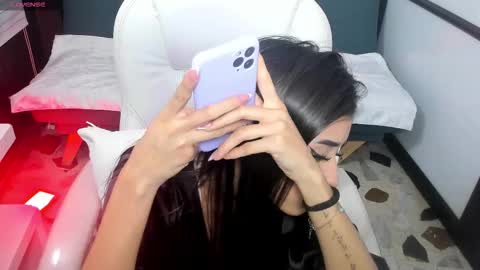 Gaby Owens  online show from 03/08/26, 02:04