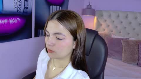 Snapshot of gabyqueens chatting on 02/25/26, 02:21 Gaby online show from 02/25/26, 02:21