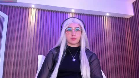 Snapshot of gabyrose9 chatting on 05/19/26, 01:56 gabyrose9 online show from 05/19/26, 01:56
