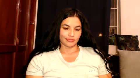 Snapshot of gabysot chatting on 12/10/24, 04:24 gabysot online show from 12/10/24, 04:24