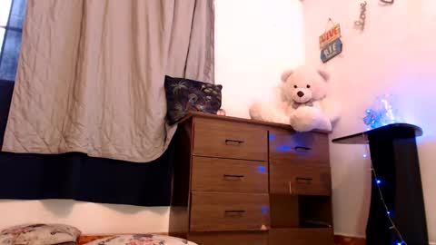 Snapshot of gabysot chatting on 12/20/24, 09:39 gabysot online show from 12/20/24, 09:39