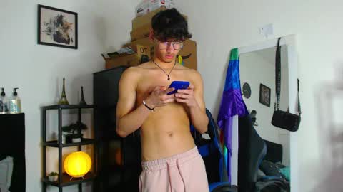 gael_jones online show from 09/25/25, 02:37