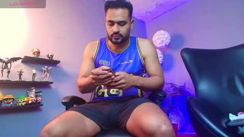 Snapshot of gael_meneses chatting on 09/16/25, 11:00 Gael Meneses online show from 09/16/25, 11:00