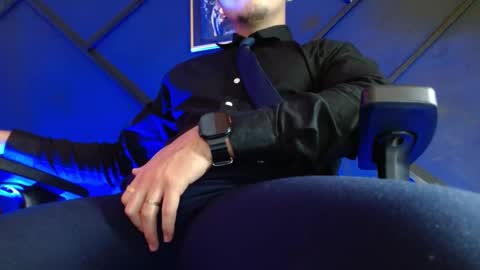 gael_williams3 online show from 02/18/25, 09:53