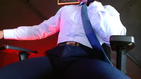 gael_williams3 online show from 03/12/25, 12:31