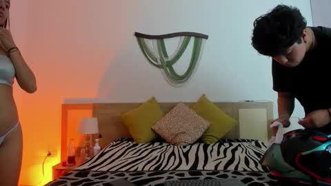 gaia_n_nix online show from 03/22/26, 03:54