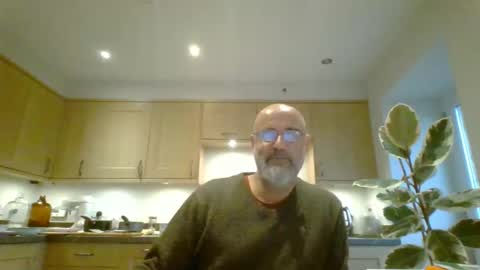 galacx online show from 09/18/25, 04:20