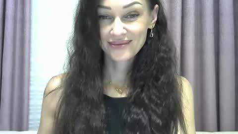 Snapshot of galaxy_33 chatting on 09/25/25, 08:45 galaxy_33 online show from 09/25/25, 08:45