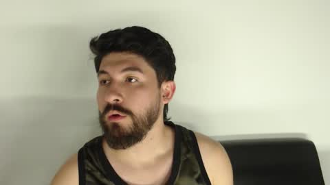 Snapshot of galit_g chatting on 12/03/25, 02:19 Gari online show from 12/03/25, 02:19