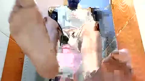 Snapshot of galvis_bbc chatting on 12/28/24, 12:47 galvis_bbc online show from 12/28/24, 12:47